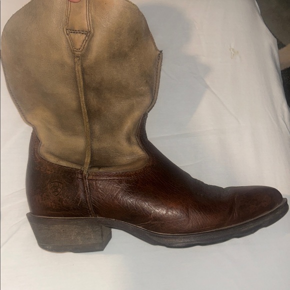 Ariat Brown and Tan Men's Boots - Picture 3 of 9